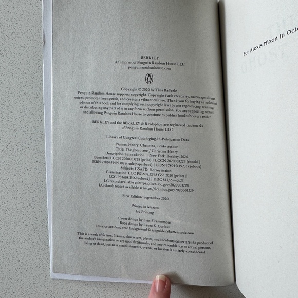 The Ghost Tree by Christina Henry Paperback Horror Young Adult Thriller Fiction - Picture 5 of 8